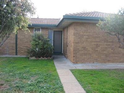 FURNISHED 1 BEDROOM UNIT Picture