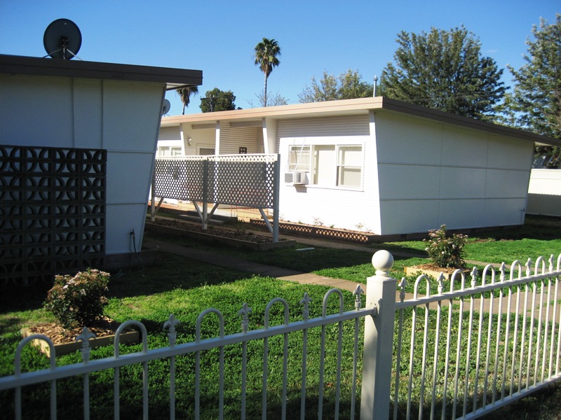 RENOVATED UNIT Picture 1