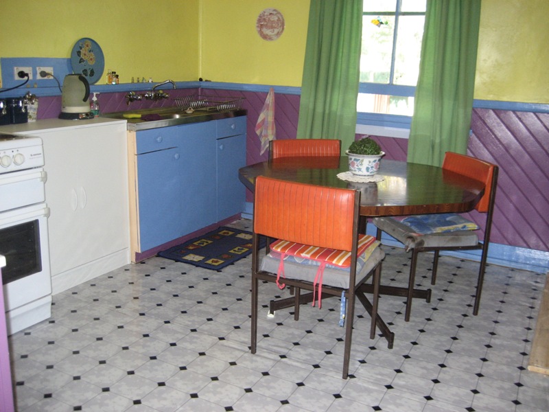 YOUR FIRST HOME AWAITS Picture 2