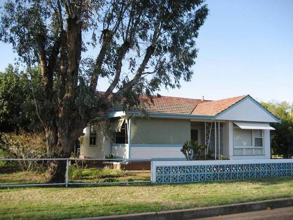 COMFORT FOR THE FAMILY Picture 1