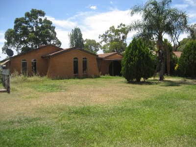 ROOM TO MOVE Picture