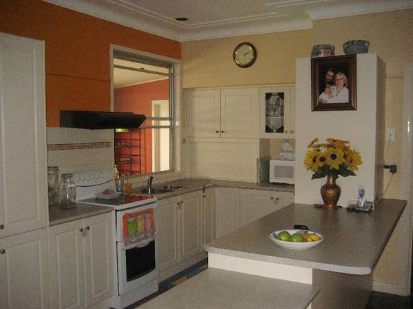 VALUE & LOCATION FOR YOUR FAMILY Picture 2