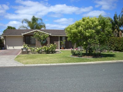 IT'S GOT THE LOT! Picture