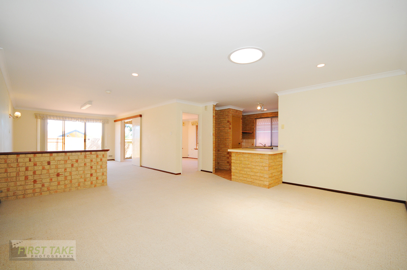 OCEAN BREEZES - NEW MARINA Picture 2