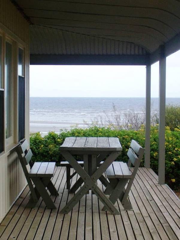 HOLIDAY'S AT THE BEACH! Picture 2