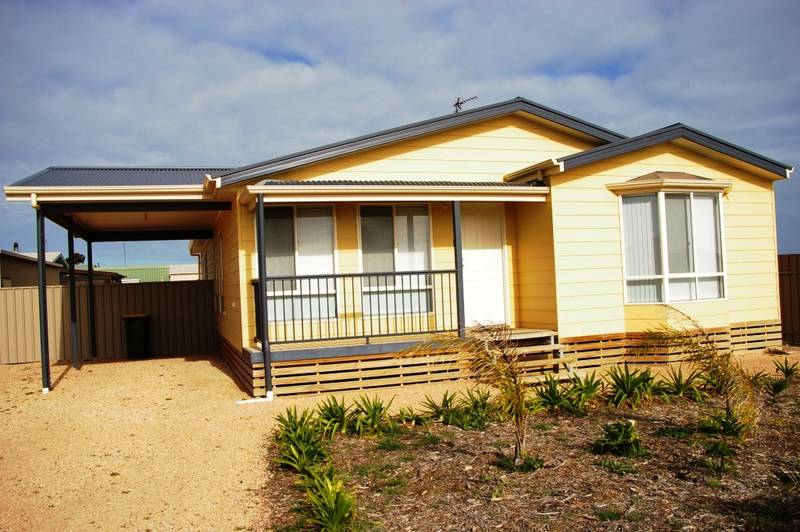 HOLIDAYS AT HALL WAY - SLEEPS 11 Picture 1