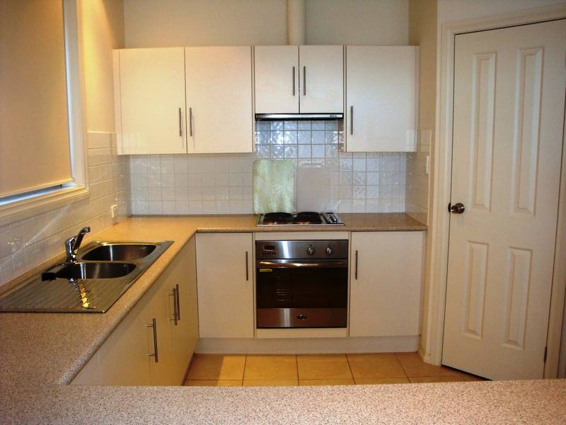 Near New - Close to the water! Picture 2