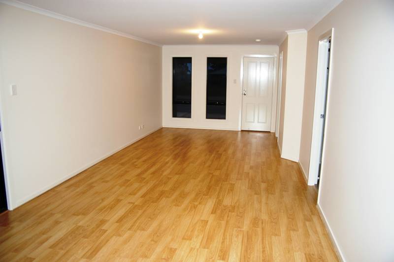 Price Slashed! Now $265,000. Open Every Weekend Picture 3