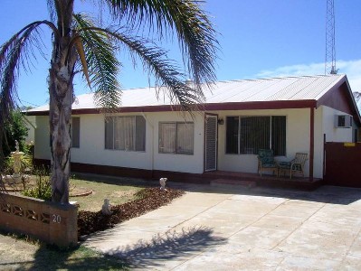 Great Location and Do you like the sound of no LAND TAX on your holiday home??? Picture