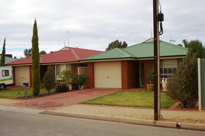 Two Great Homes, One Incredible Price! Picture