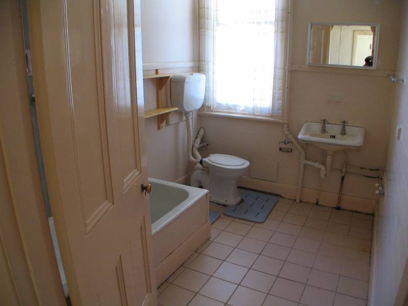 1 Bedroom Unit Picture 3