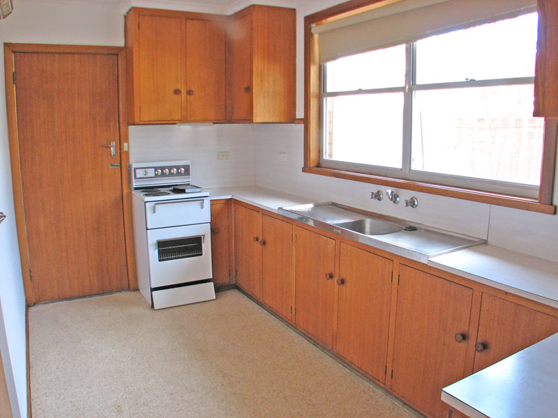 2 Bedroom Brick Veneer Unit Picture 3