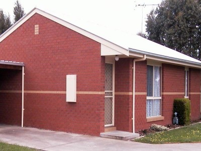 Spacious, Bright & Comfortable Unit Picture