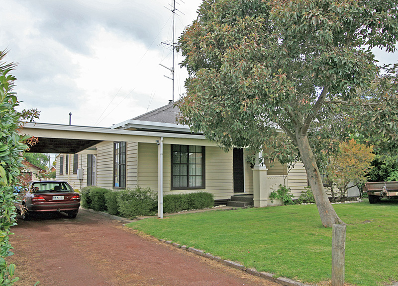 FOR THE FAMILY Picture 1