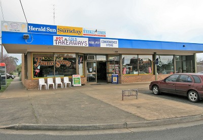 GENERAL STORE & LAUNDRETTE Picture