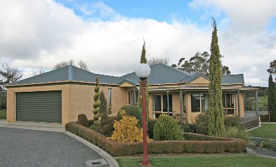 Magnificent Lifestyle Property Picture