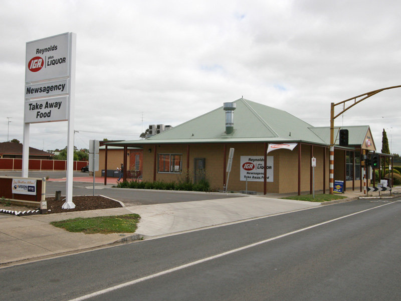 Premier Location Picture 2