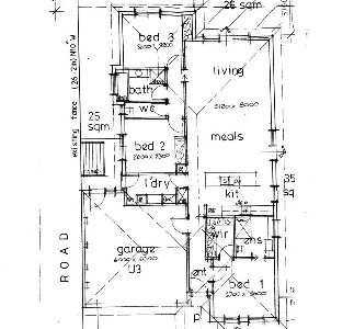 Townhouse within Shopping Precinct Picture