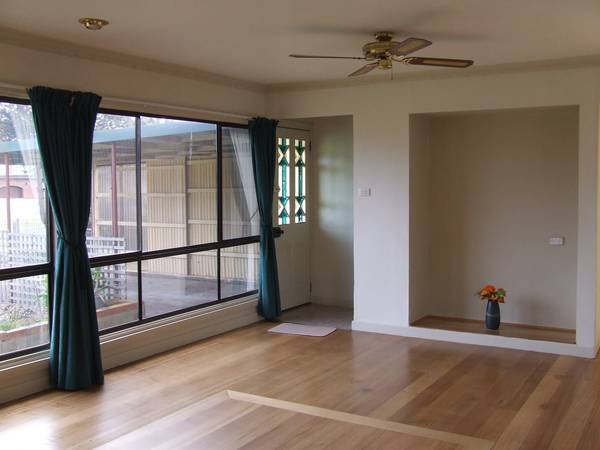 Priced to Sell.......................$215,000 Picture 2