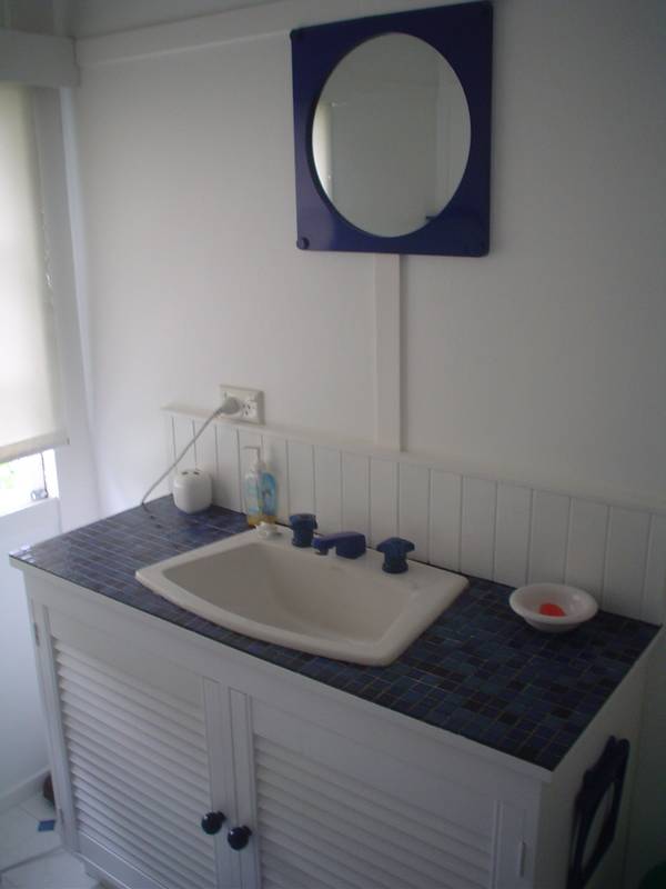 Fully Furnished & Great Location! Picture 2