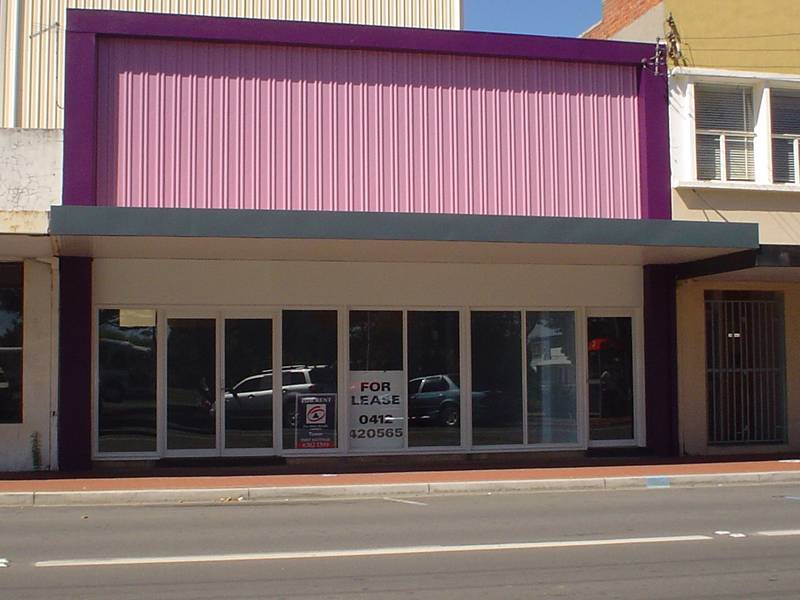 Modern Living! Picture 2