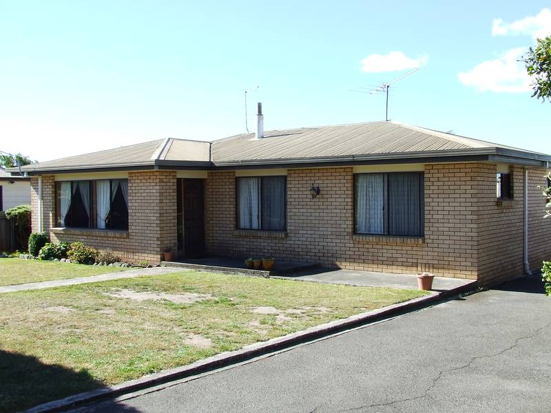 IT IS ALL ABOUT RELAXED LIVING! ..........
$259,000 Picture 1