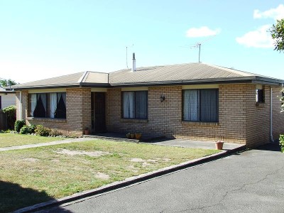 IT IS ALL ABOUT RELAXED LIVING! ..........
$259,000 Picture