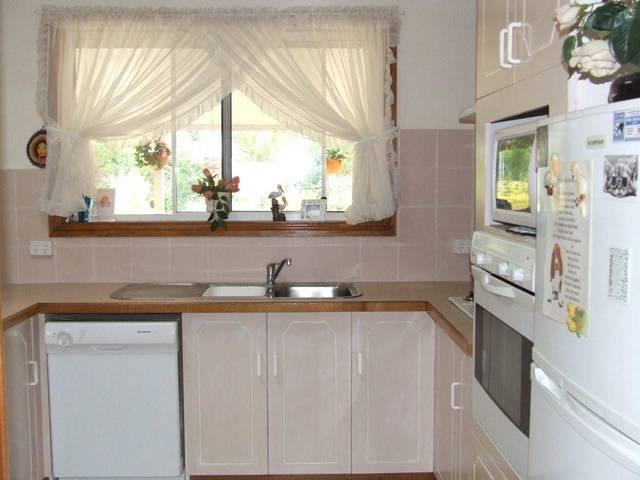 Vendor Says Sell !
Reduced to $239,500 Picture 3
