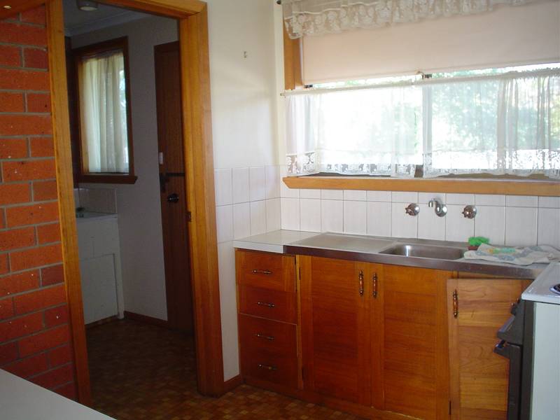 Attention Investors!
$133,000 Picture 2