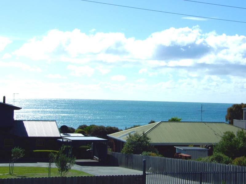 Water Views !
Vacant Land Greens Beach
$140,000 Picture 1