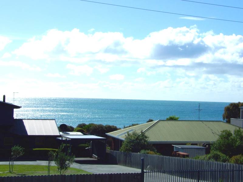 Water Views !
Vacant Land Greens Beach
$140,000 Picture 1
