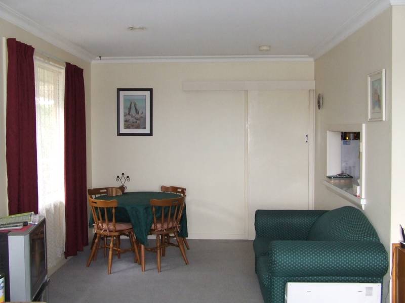 4 Bedroom in Pipe Clay Bay! Picture 2