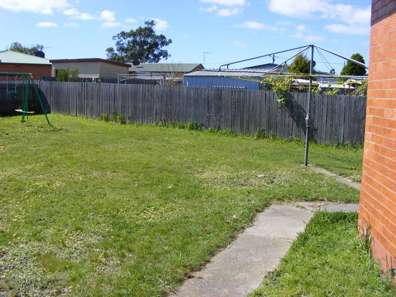 Popular Victoria Street............. Picture 3