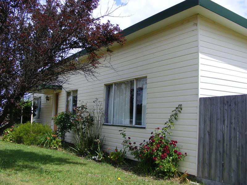 Central Location
- $268,000 Picture 2