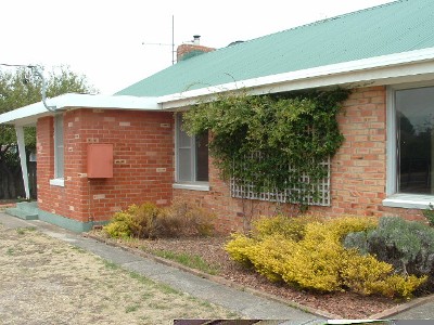 Great Opportunity close to York Cove. Picture