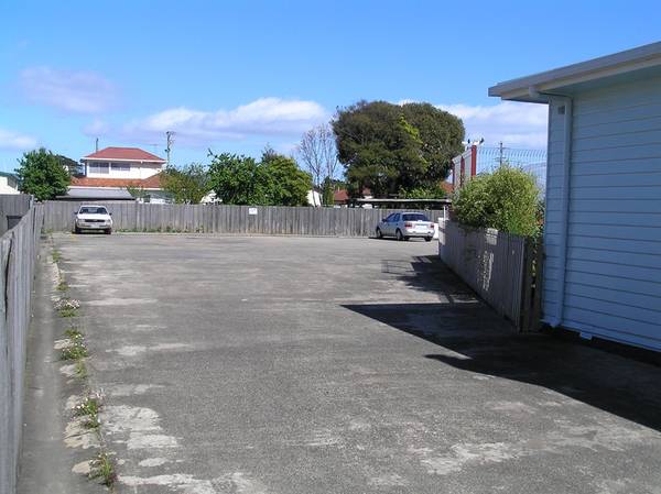 The right place at the right time.....and that's NOW. Picture 3