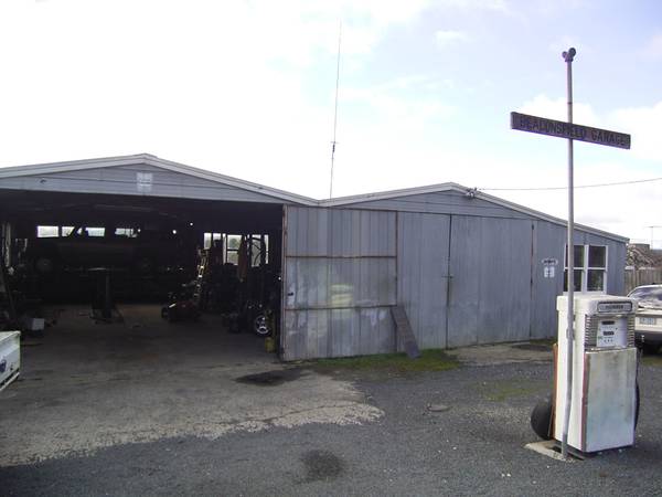 Looking for a workshop with room to expand! Picture 1