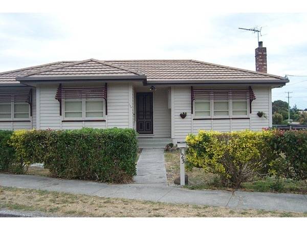 Lovely family home Picture 2