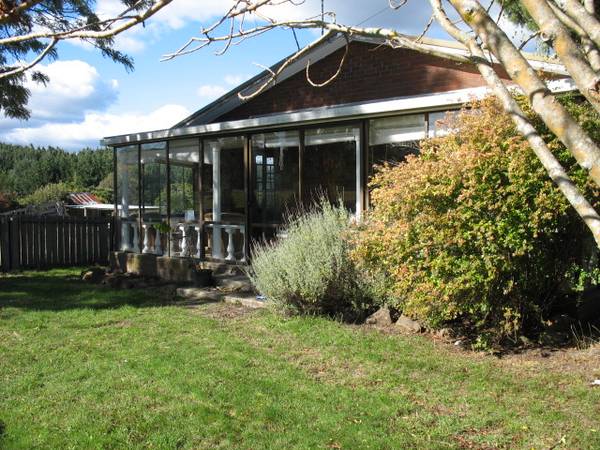 BARGAIN BARGAIN !! BEST OFFERS OVER $200,000. Picture 1