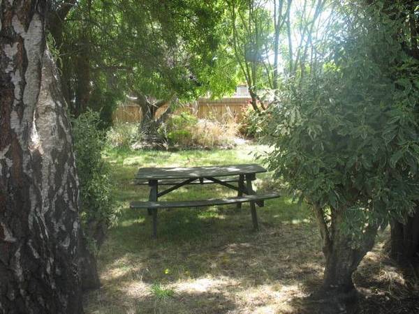 BARGAIN BARGAIN !! BEST OFFERS OVER $200,000. Picture 3