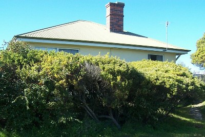 Hop, Skip & a Jump to the Beach! Picture