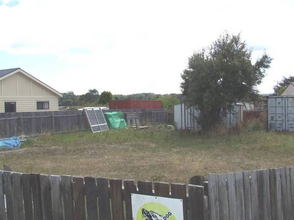 Vacant Land - Beaconsfield - $33,000 Picture 1