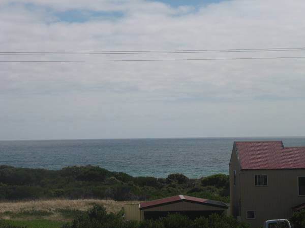 SELL SELL SELL, OFFERS CONSIDERED! Picture 1