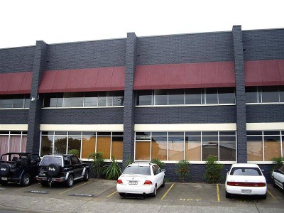 Re-furbished Office with Maximum Transport Access Picture Re-furbished Office with Maximum Transport Access Picture