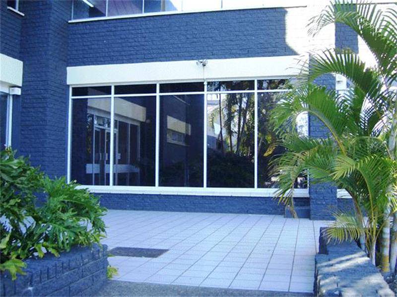 Newly Refurbed Offices Picture 3