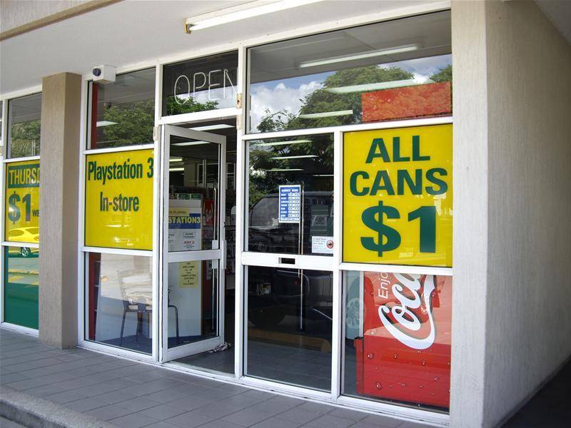 RETAIL SPACE - WEST END Picture 3