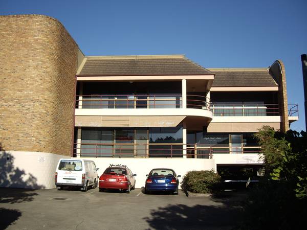 CHEAP OFFICE SPACE WITH VIEWS Picture 2