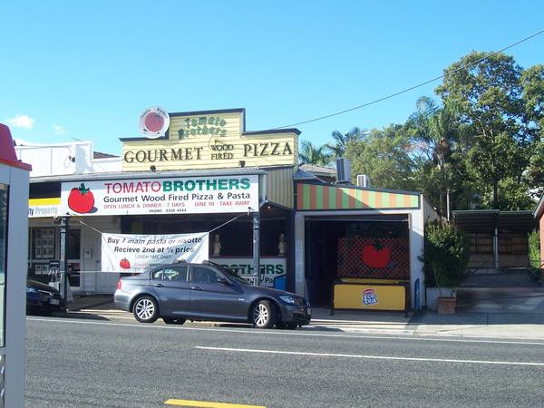 TOMATO BROTHERS RESTAURANT BUILDING Picture 1