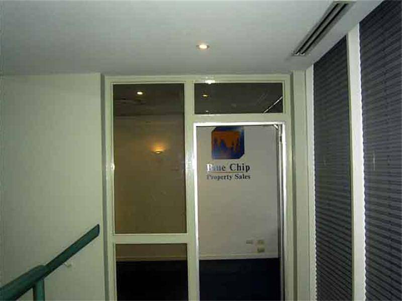 CHEAP OFFICE SPACE Picture 1