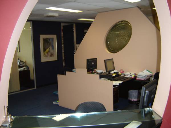 203m2 Partitioned Office Quality Picture 2